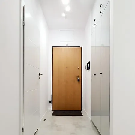 Belvedere Near Royal Bath Lazienki Park Apartment