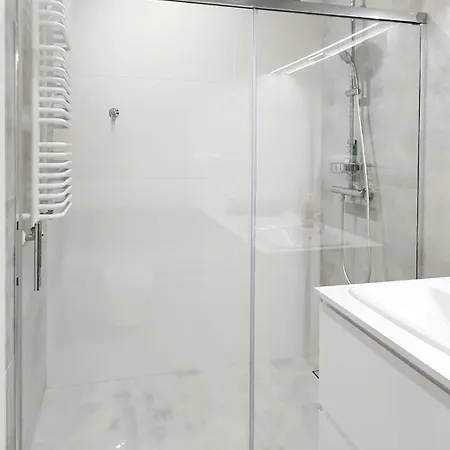 Belvedere Near Royal Bath Lazienki Park Apartment