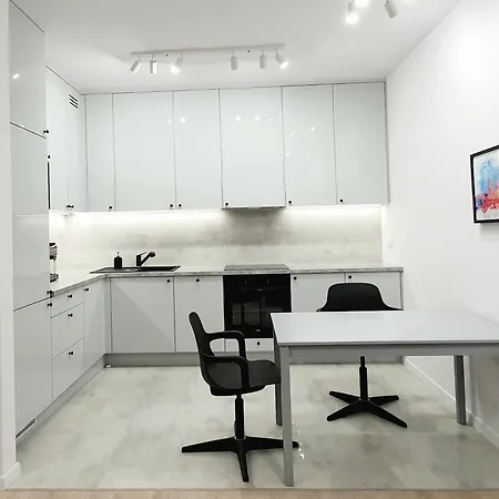 Belvedere Near Royal Bath Lazienki Park 华沙